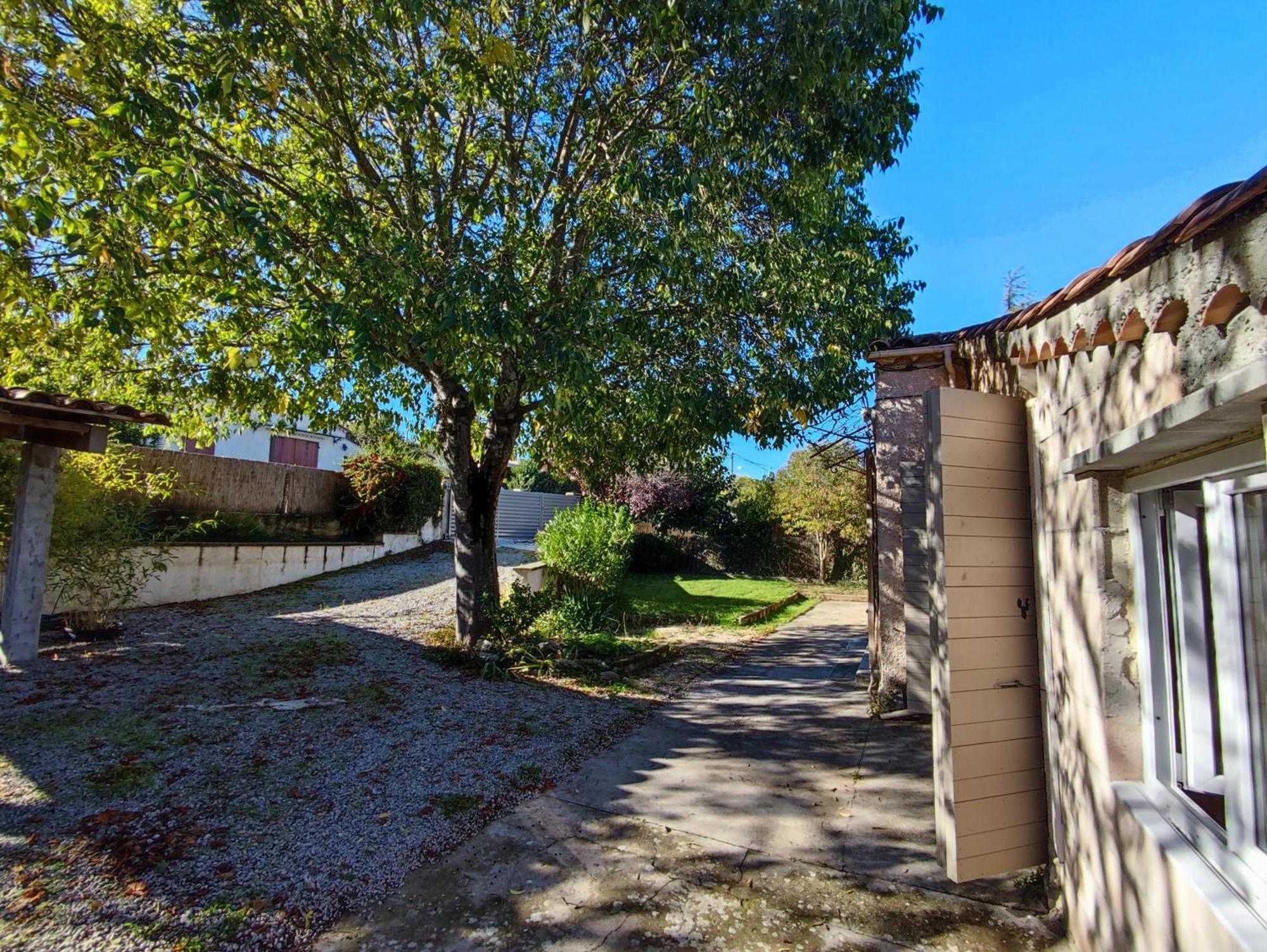 לינה וארוחת בוקר Céreste Chambre Au Coeur Du Luberon מראה חיצוני תמונה
